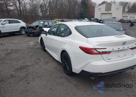 2025 Toyota Camry Se z USA, uszkodzony, nr VIN 4T1DAACK4SU024164